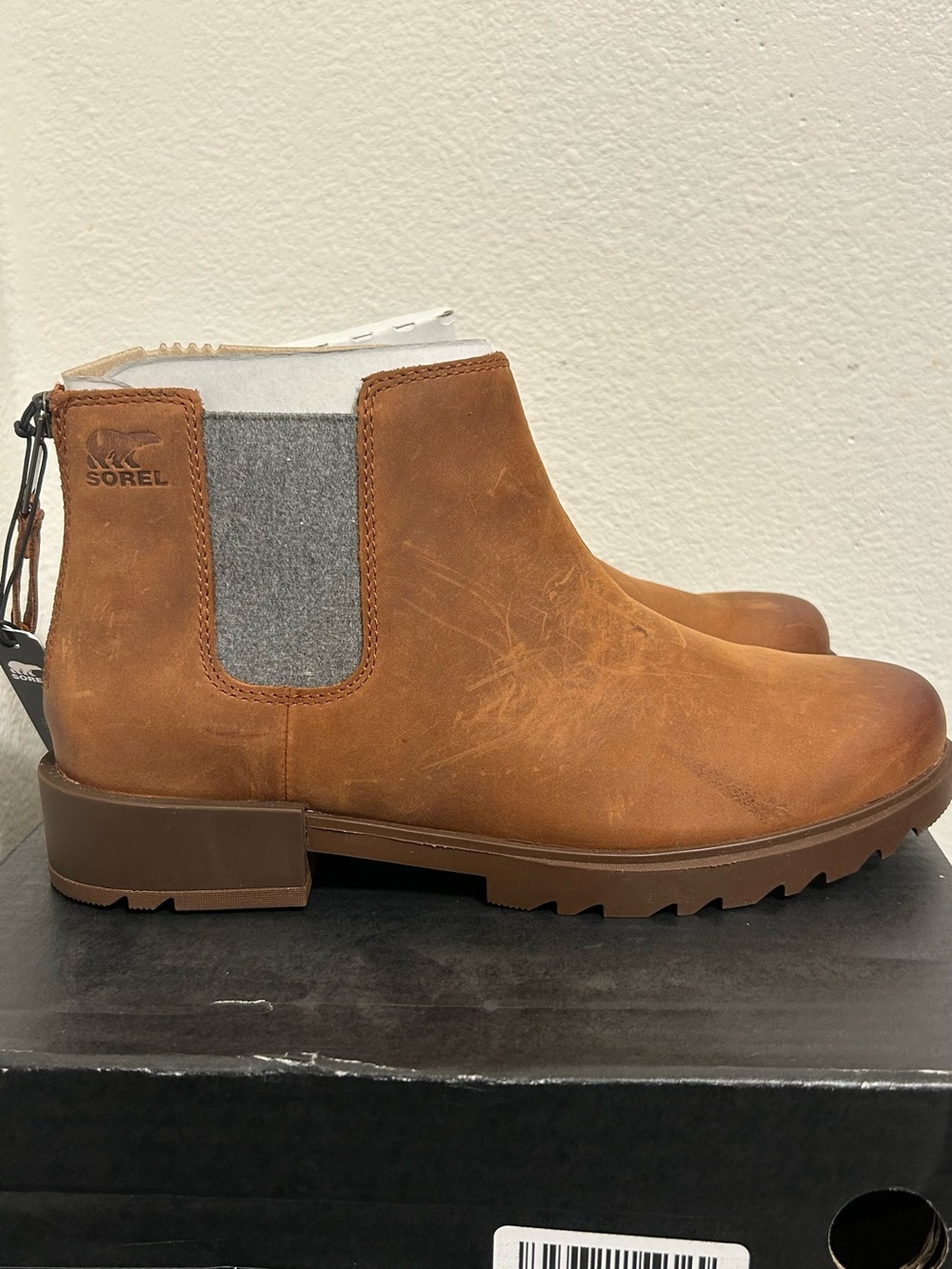 SOREL Emelie II Chelsea Heel Zip Women’s Leather Boots Dark Amber Tobacco Size 9 - Picture 3 of 11